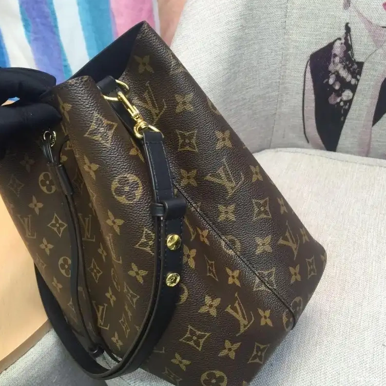Fashionrepsfam ru 19B570400 Bags LV 0725